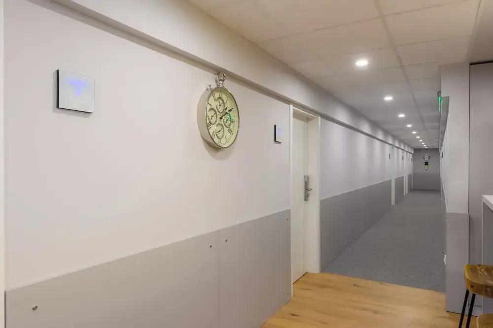 фото Location Hotel