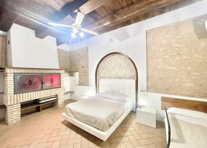 Fab Villa With Fenced Pool, Huge Grounds, Mediation Park, Child Activity Park