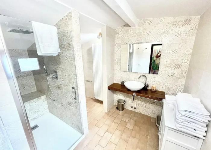 Fab Villa With Fenced Pool, Huge Grounds, Mediation Park, Child Activity Park