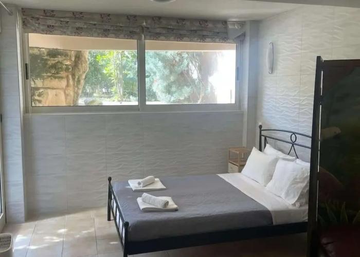 Cassiopeia 5 BR Villa on beach with pool