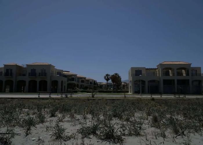 Cassiopeia 3-Bedroom House on beach