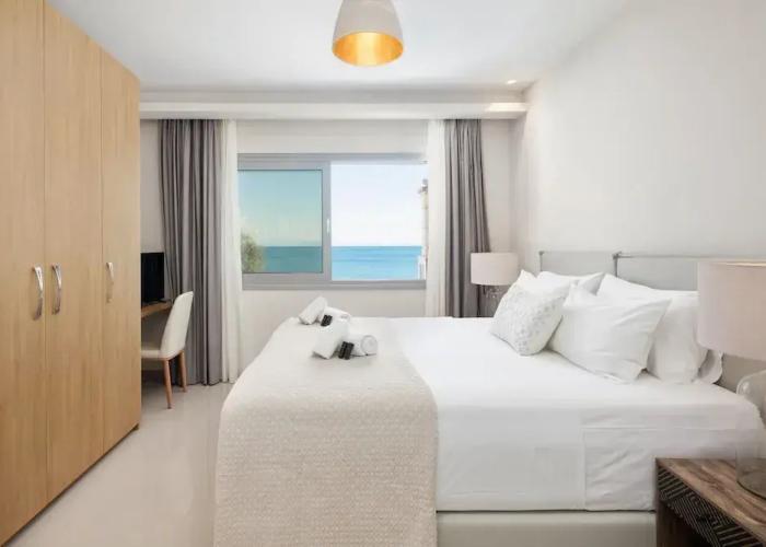 MCN Villas by Whitedreamvillas