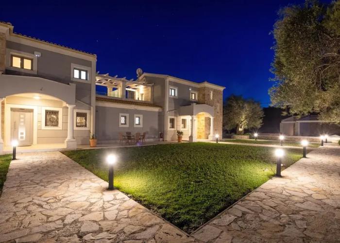 MCN Villas by Whitedreamvillas