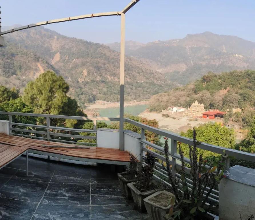 фото Art Bliss Hostel