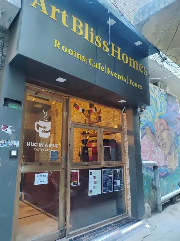 фото Art Bliss Hostel