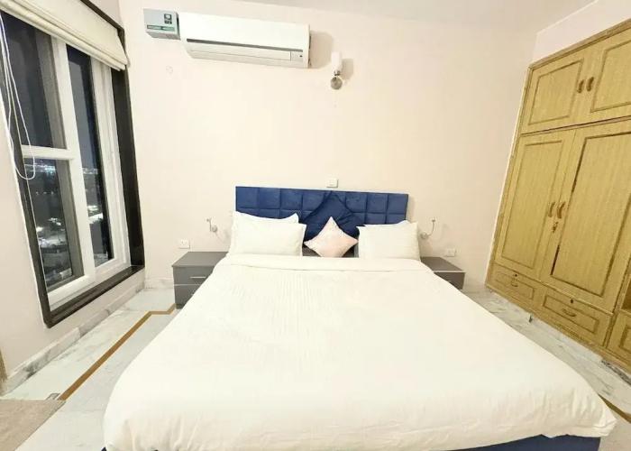 Luxury 2 Bedroom's Apartment