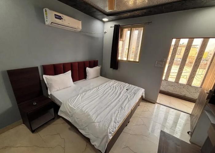 Dharohar Homestay