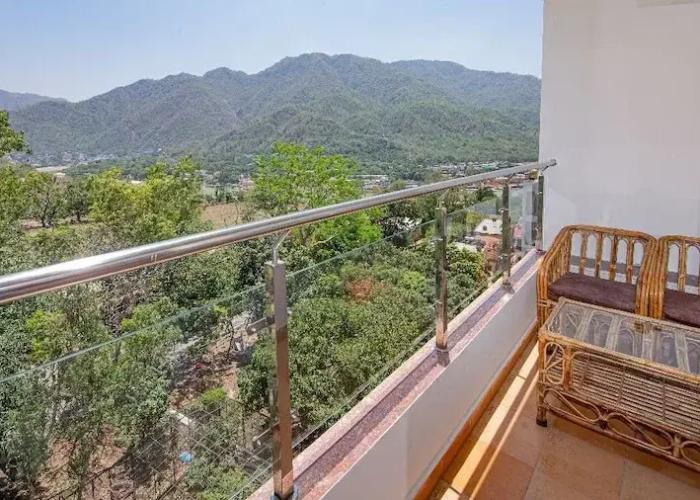 Luxury 3 Bedroom's Apartment