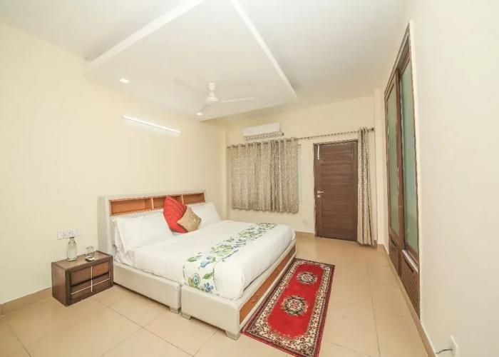 Luxury 3 Bedroom's Apartment