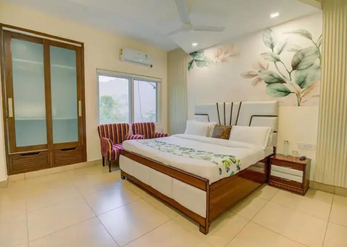Luxury 3 Bedroom's Apartment