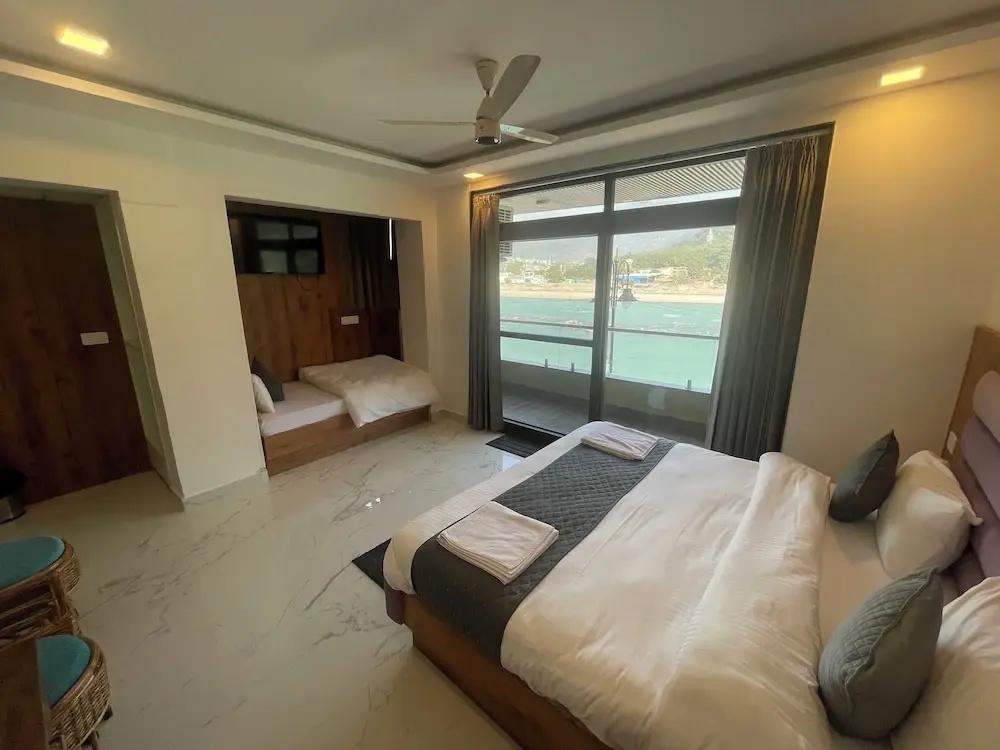 фото Maayaa inn by Ganges