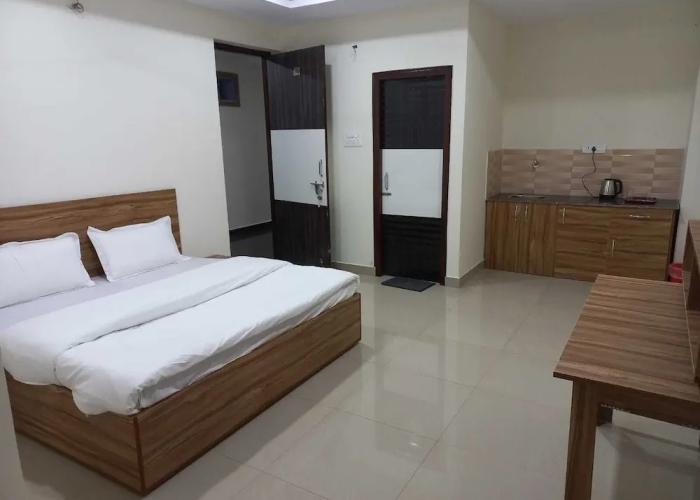 Tirath Hotel - Rishikesh - Uttrakhand