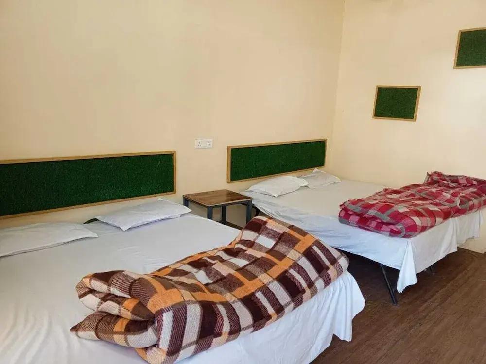 фото River Camp Cottages Rishikesh