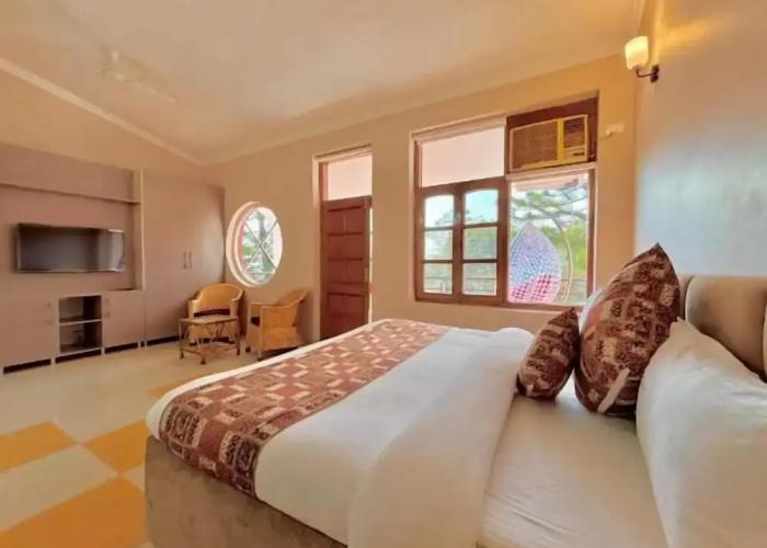 Ganga Moksha Homestay