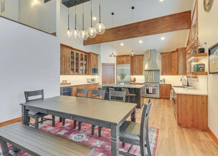 Ski-in/out Schweitzer Mountain Home in Sandpoint!