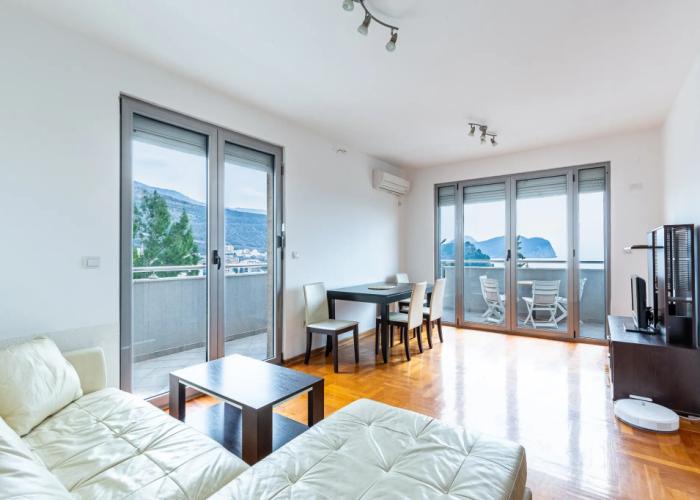 Sea view Petrovac Apartments