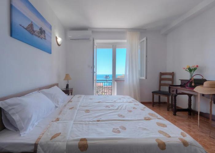 Casa Pastrovici del Mare