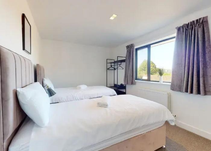 Low Greenlands Holiday Park