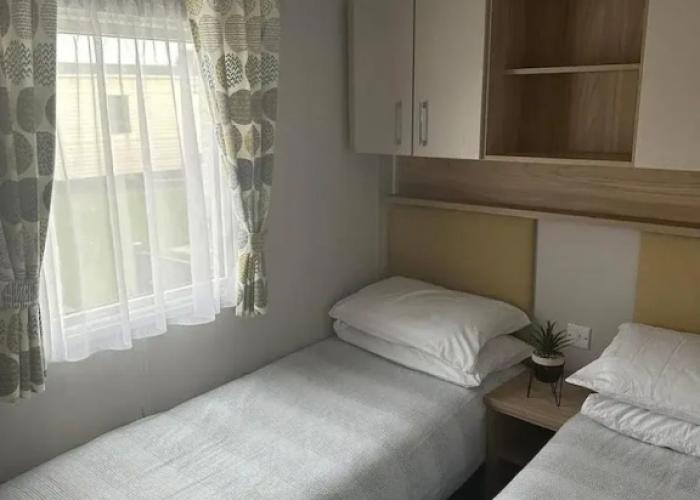 Mikey 3 bed Balcony Rhyl