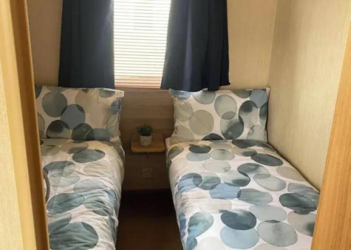 3 Bed Caravan Rob in Rhyl