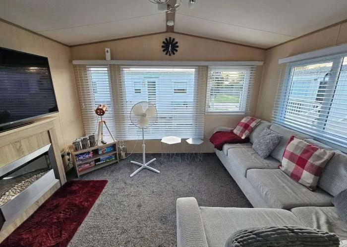 Jayden 3 bed Balcony