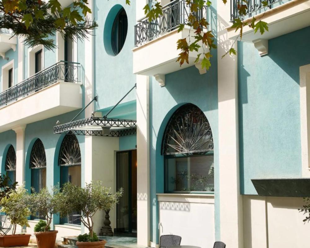 Dioni Boutique Hotel