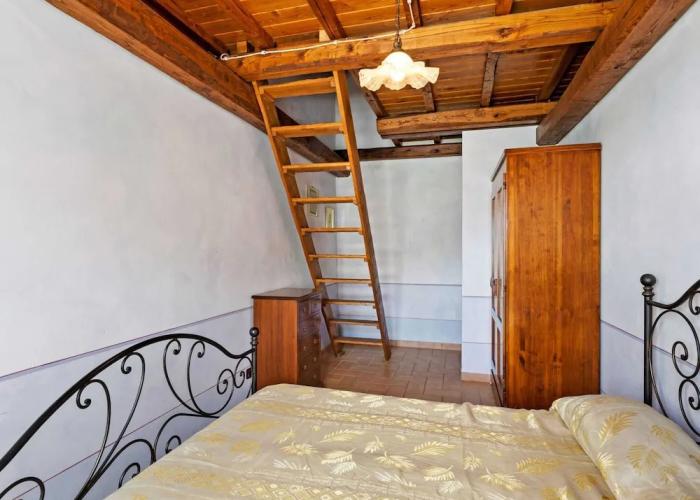 Elegant Apartment Only 1 Hour From Rome