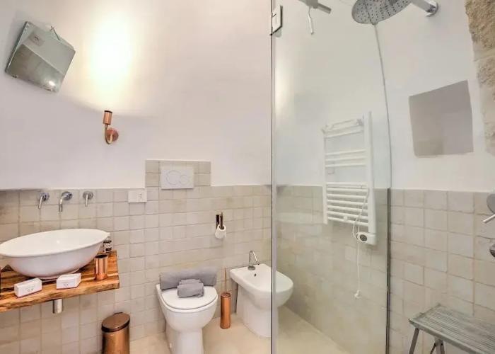 Dimora Tra Gli Ulivi With Private Jacuzzi