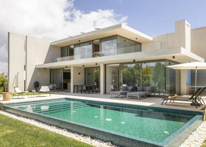 Troia Design Villa by Cadenzalux