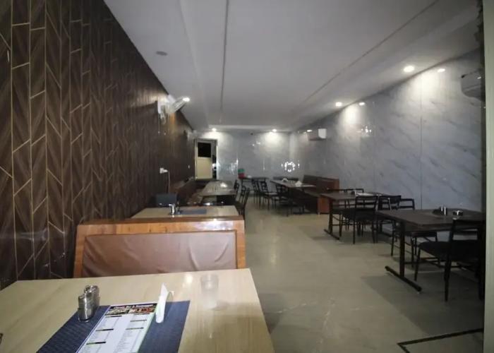 Hotel Classic Bar & Restaurant