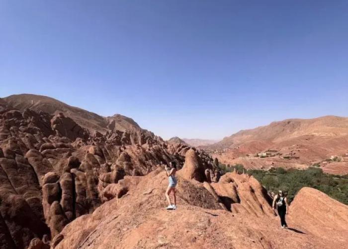 Hiking nomads guesthouse