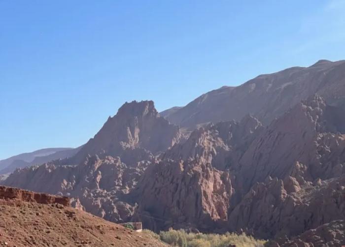 Hiking nomads guesthouse