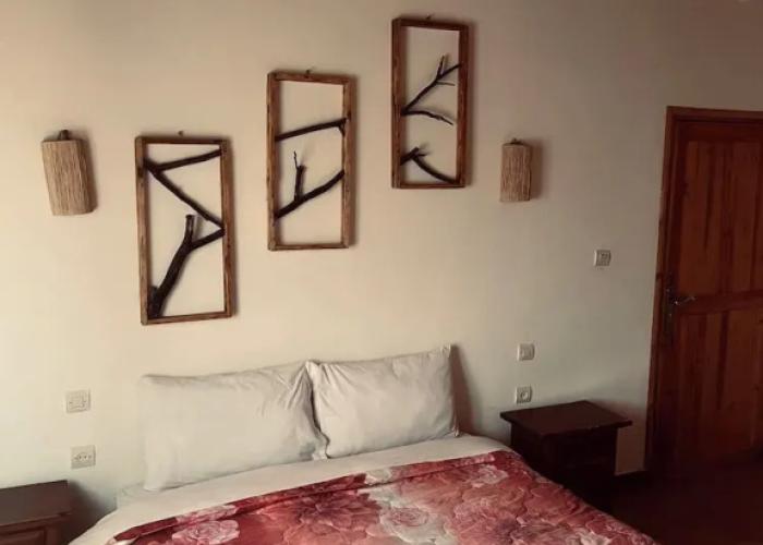 Hiking nomads guesthouse