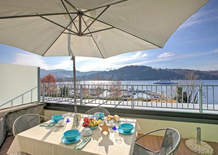 Sogno Sul Lago Lake Front