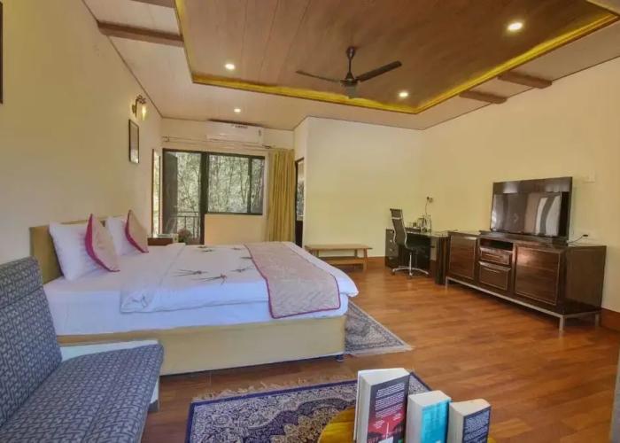 Wilderness camp Resort Pench