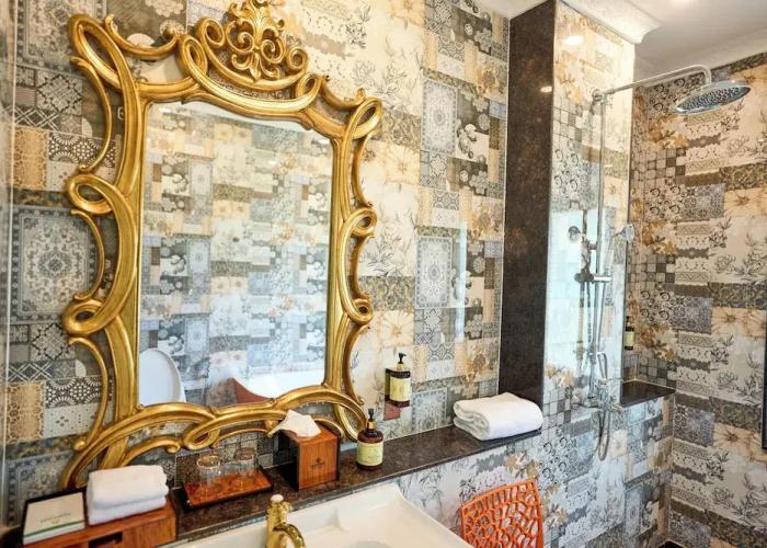Mayfair Manor Alibag