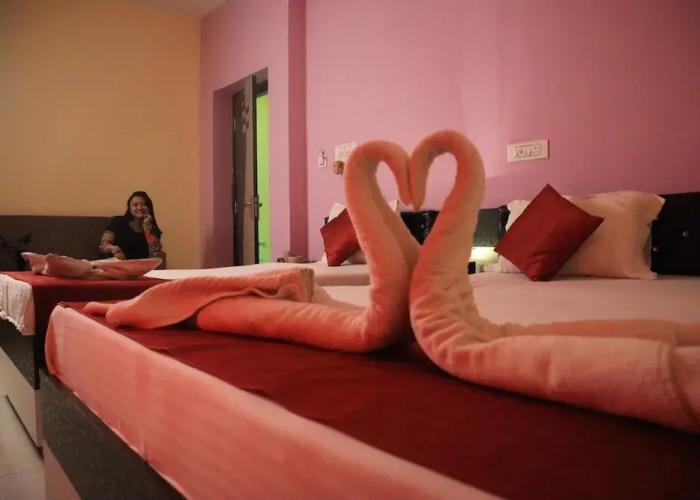 Suite Stays Palashbony Resort