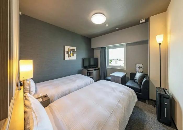 Hotel Route Inn Tonami Inter