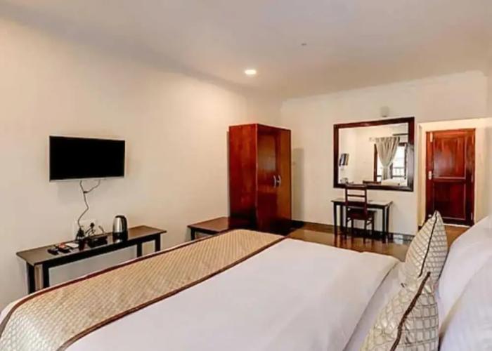 Deep International a Luxury Hotel
