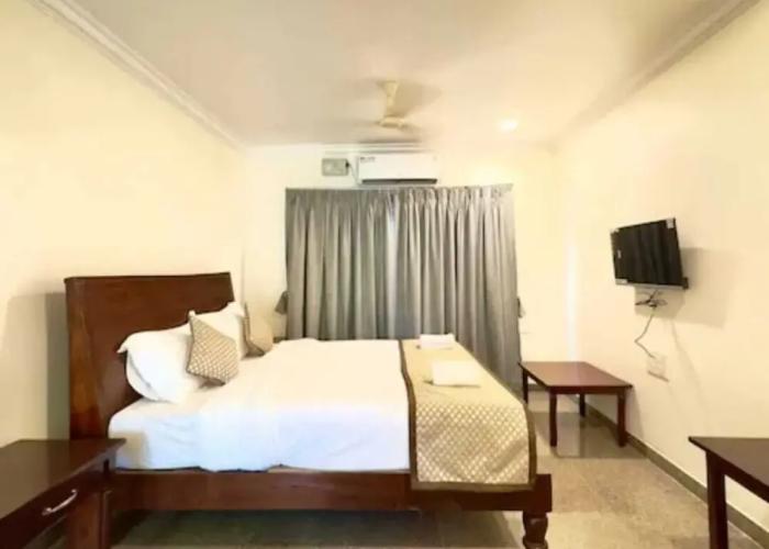 Deep International a Luxury Hotel