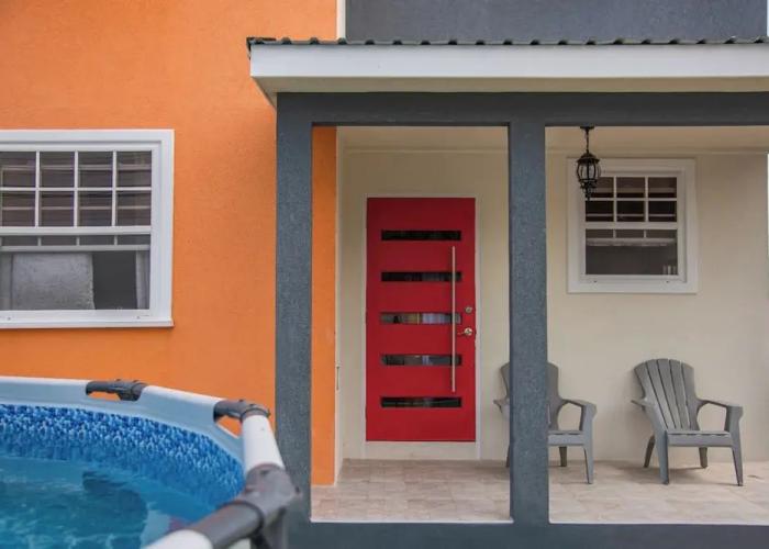 A Relaxing Retreat a few Steps From the Sun-soaked Dover Beach and the Vibrant S