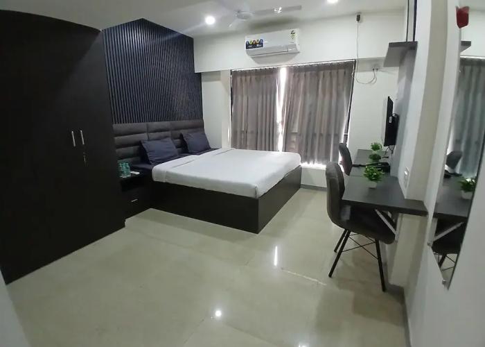 Housr Wakad Pune Hinjawadi Road