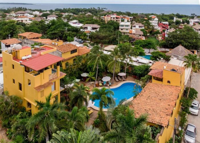 Hotel Suites La Hacienda