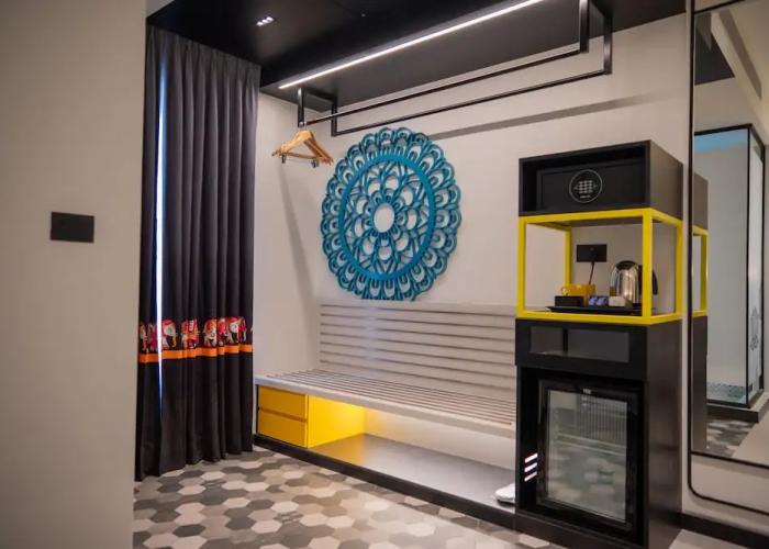 Zibe Luxe Kakinada by GRT Hotels