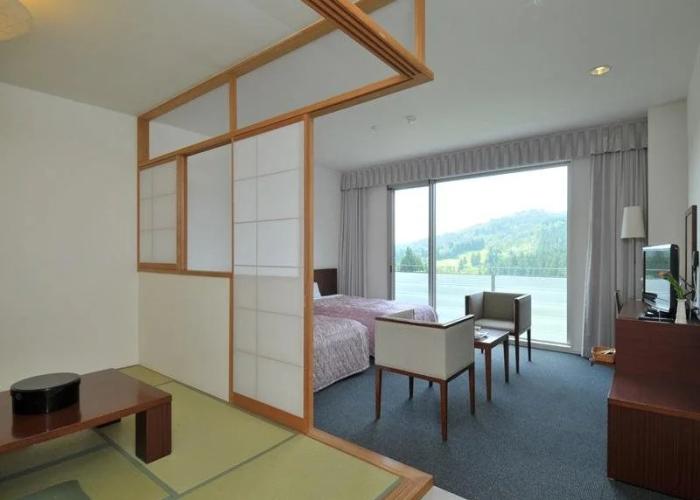 Menard Aoyama Resort