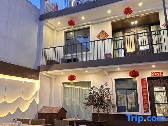 Muxishu Homestay (Huashan Scenic Area)