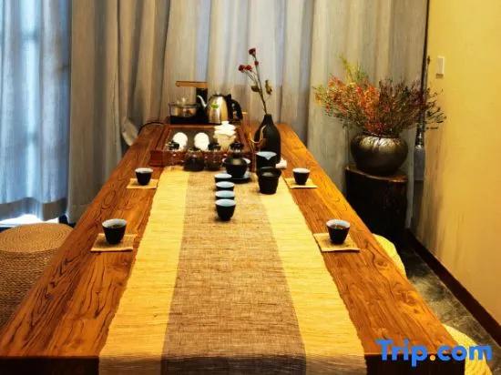 Muxishu Homestay (Huashan Scenic Area)
