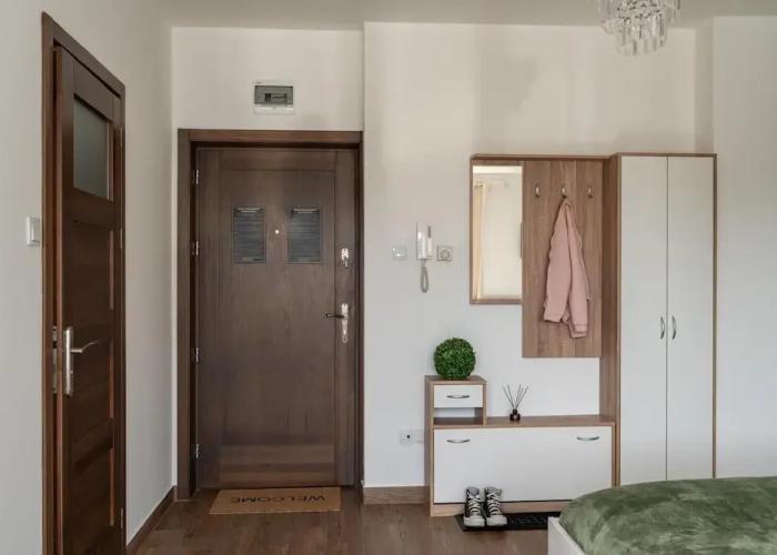 Przytulny apartament KOLEJOVA 13