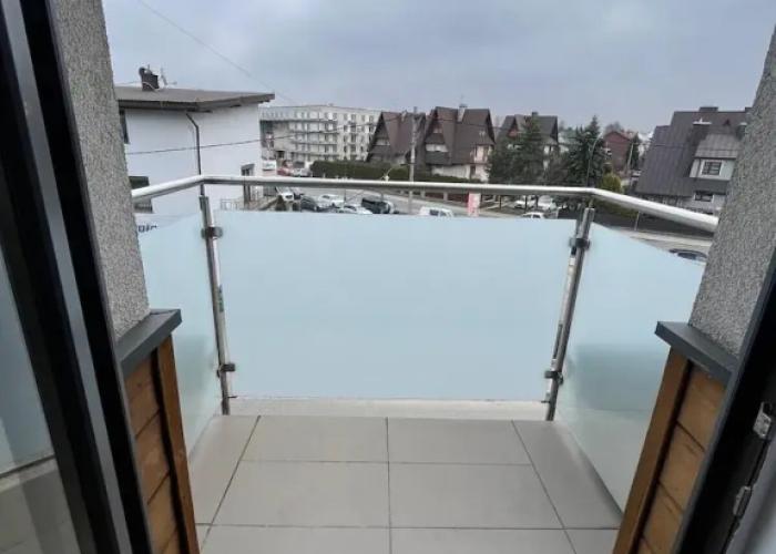 Apartament KOLEJOVA 20 z sypialnią