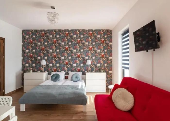 Przytulny apartament KOLEJOVA 12